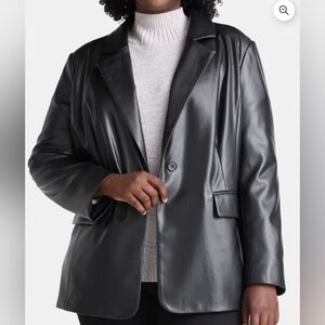 Women's Plus Size Faux Leather Blazer   Various Sizes      Black    NWT